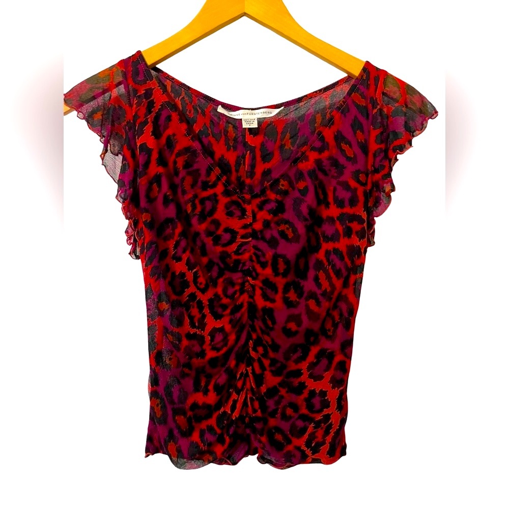 Vtg DIANE VON FURSTENBERG Top